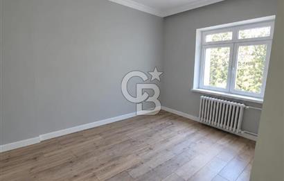 DİKMEN CADDESİNDE GENİŞ OTOPARKLI, MASRAFSIZ SATILIK DAİRE