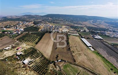 FOÇA GERENKÖYDE SATILIK 1.060 m² VİLLA İMARLI ARSA