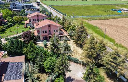 HASBAHÇE GÖLBAŞI 1.500 m² BAHÇELİ 5+2 FIRSAT VİLLA