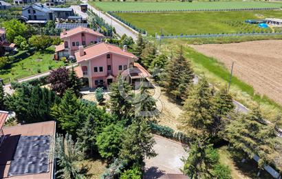 HASBAHÇE GÖLBAŞI 1.500 m² BAHÇELİ 5+2 FIRSAT VİLLA