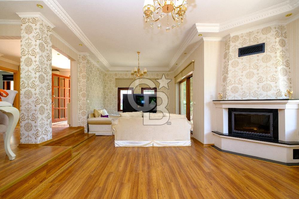 HASBAHÇE GÖLBAŞI 1.500 m² BAHÇELİ 5+2 FIRSAT VİLLA