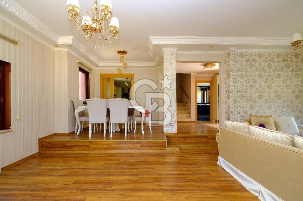 HASBAHÇE GÖLBAŞI 1.500 m² BAHÇELİ 5+2 FIRSAT VİLLA