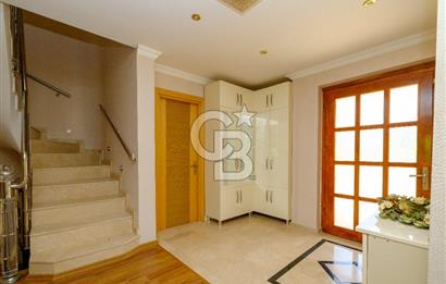 HASBAHÇE GÖLBAŞI 1.500 m² BAHÇELİ 5+2 FIRSAT VİLLA
