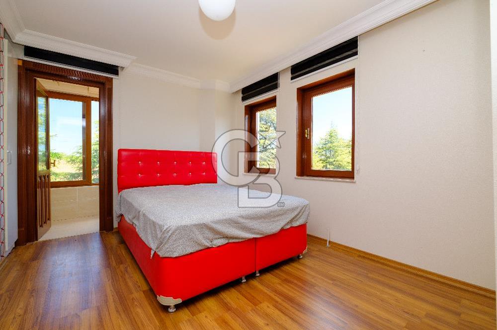 HASBAHÇE GÖLBAŞI 1.500 m² BAHÇELİ 5+2 FIRSAT VİLLA