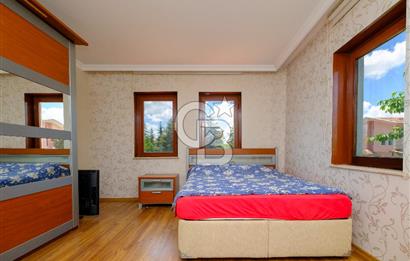 HASBAHÇE GÖLBAŞI 1.500 m² BAHÇELİ 5+2 FIRSAT VİLLA