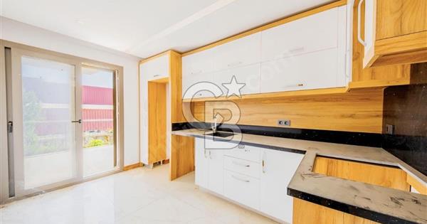 GÖZSÜZLER CADDESİ ÜZERİ SIFIR FIRSAT 2+1 DAİRE - 378712