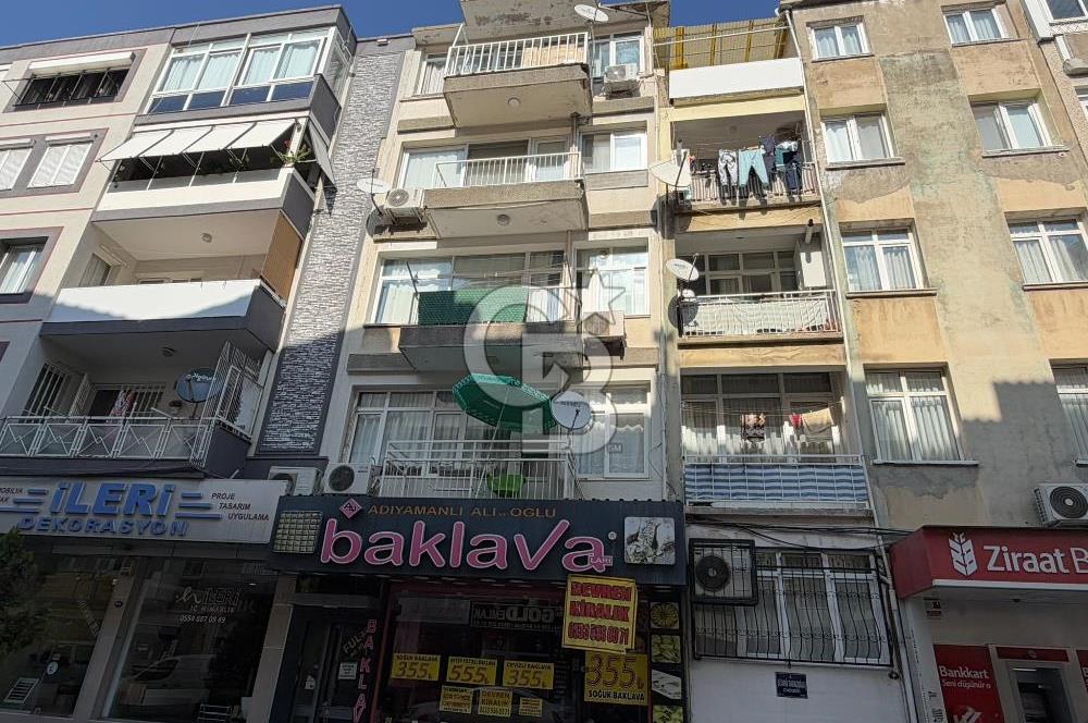 Üçyol Betonyol Cadde Üzeri Yatırımlık Satılık Dükkan