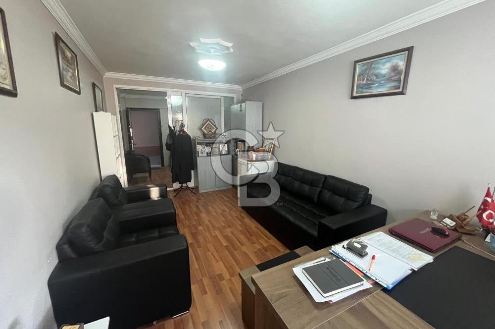 KONAK BELEDİYESİ İLE AYNI ADADA SATILIK 30 m² BÜRO 