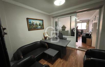 KONAK BELEDİYESİ İLE AYNI ADADA SATILIK 30 m² BÜRO 