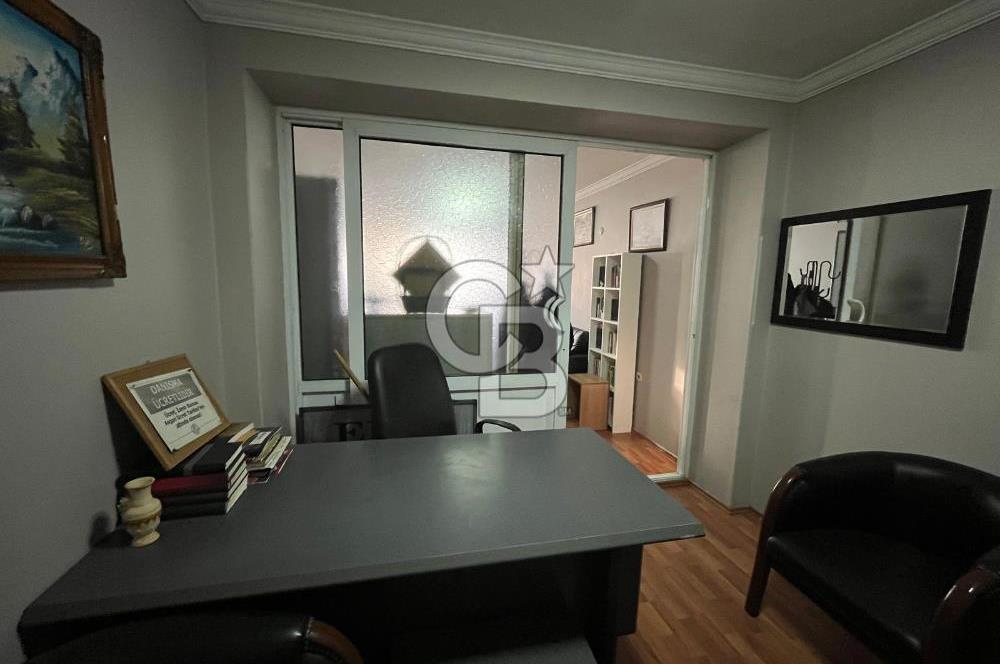 KONAK BELEDİYESİ İLE AYNI ADADA SATILIK 30 m² BÜRO 