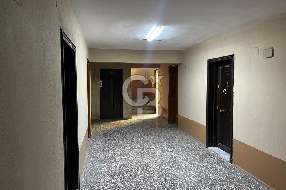 KONAK BELEDİYESİ İLE AYNI ADADA SATILIK 30 m² BÜRO 