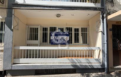 Aydın Lisesi Karşısı Satılık Giriş Kat 3+1 Daire