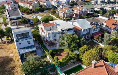 Güzelbahçe Seçkin Muhitte Bahçeli 4+1 Kiralık Villa