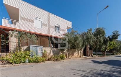 Gümüldürde Denize 150 mt Masrafsız 4+1 Satılık Villa