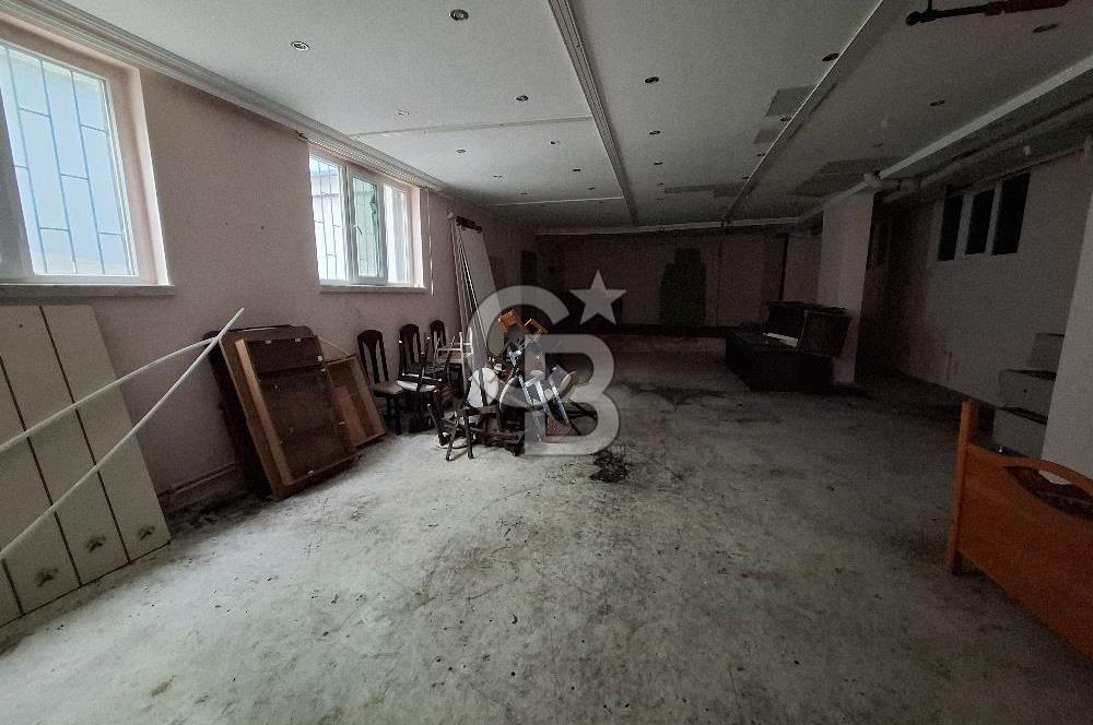 BALGAT ZİYABEY'E YAKIN 1850m2 5 KAT ASANSÖR GENİŞ BAHÇELİ BİNA