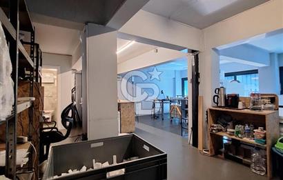 Sarıyer Reşitpaşa'da Devren Kiralık 135m²İş Yeri