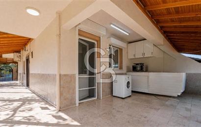 Gümüldürde Denize 150 mt Masrafsız 4+1 Satılık Villa