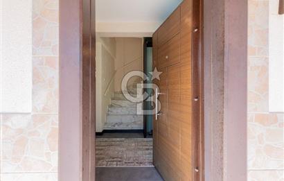 Gümüldürde Denize 150 mt Masrafsız 4+1 Satılık Villa
