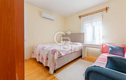 Gümüldürde Denize 150 mt Masrafsız 4+1 Satılık Villa