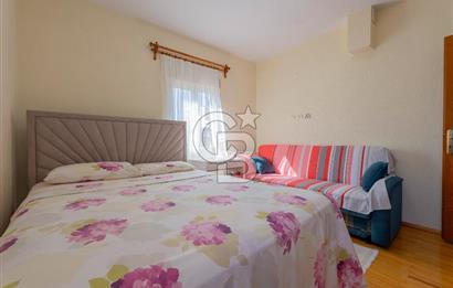 Gümüldürde Denize 150 mt Masrafsız 4+1 Satılık Villa