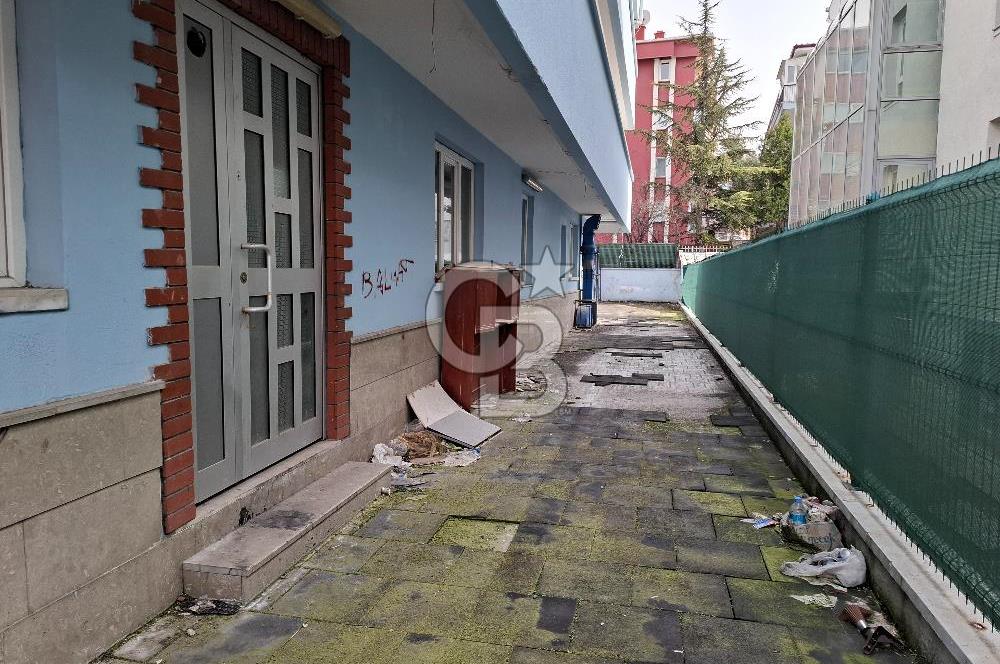 BALGAT ZİYABEY'E YAKIN 1850m2 5 KAT ASANSÖR GENİŞ BAHÇELİ BİNA