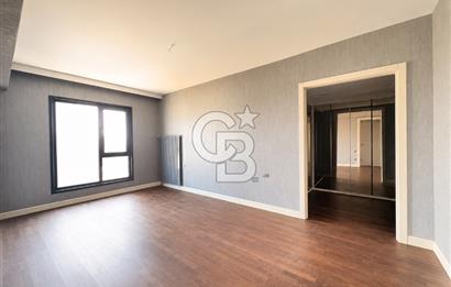 KOZ ORAN 27.Katta Muhteşem Manzaralı Satılık 5+1 Daire