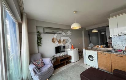 Konak'ta Tarihi Asansör Yakını Kiralık 1+1 Daire