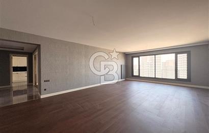 KOZ ORAN 27.Katta Muhteşem Manzaralı Satılık 5+1 Daire