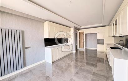 KOZ ORAN 27.Katta Muhteşem Manzaralı Satılık 5+1 Daire