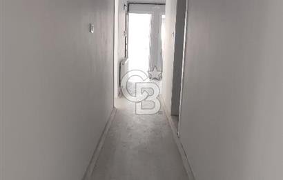 URLA MERKEZDE KİRALIK 3+1 DAİRE YENİLENMİŞ 3 CEPHE AİLE BİNASI