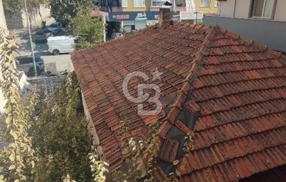 URLA MERKEZDE KİRALIK 3+1 DAİRE YENİLENMİŞ 3 CEPHE AİLE BİNASI