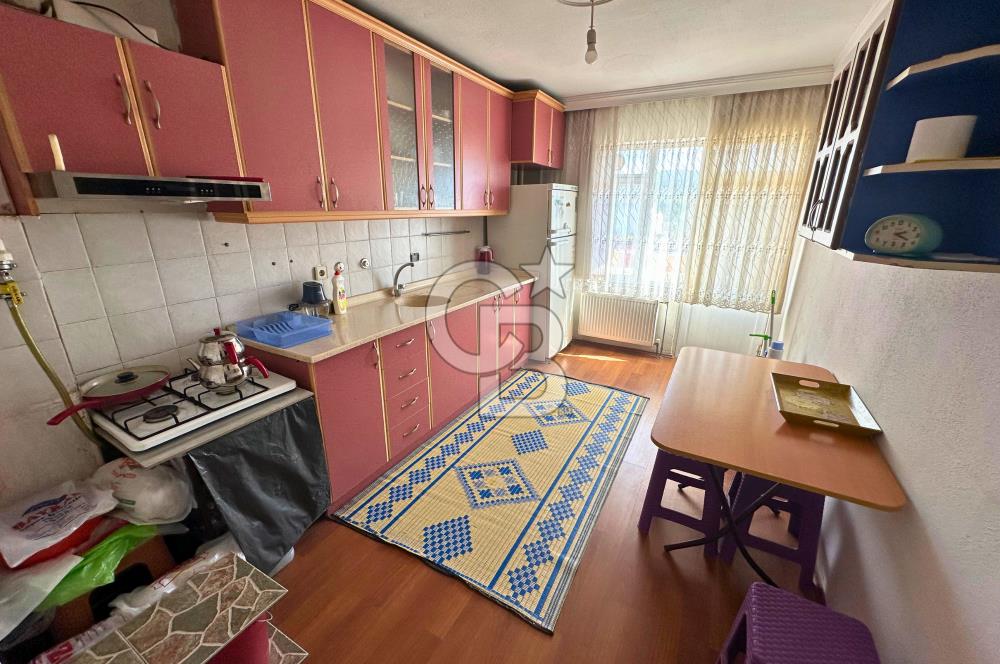 Çanakkale Lapseki Çardak'ta Ana Cadde Üzeri Geniş 2+1 Daire
