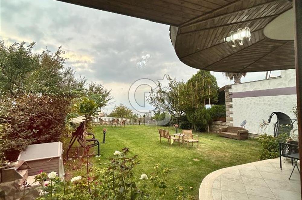 Park Panorama Evlerinde Deniz Manzaralı Geniş Bahçeli Masrafsız Özel Villa