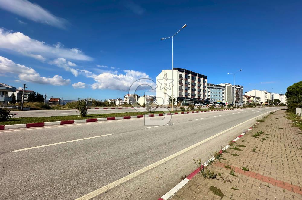 Çanakkale Lapseki Çardak'ta Ana Cadde Üzeri Geniş 2+1 Daire