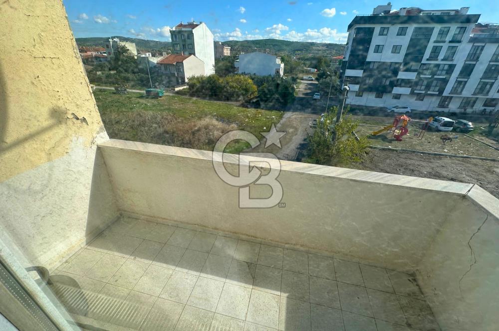 Çanakkale Lapseki Çardak'ta Ana Cadde Üzeri Geniş 2+1 Daire