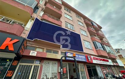 Çanakkale Lapseki'de Cadde Üzeri Merkezi Konum 3+1 Kiralık Daire