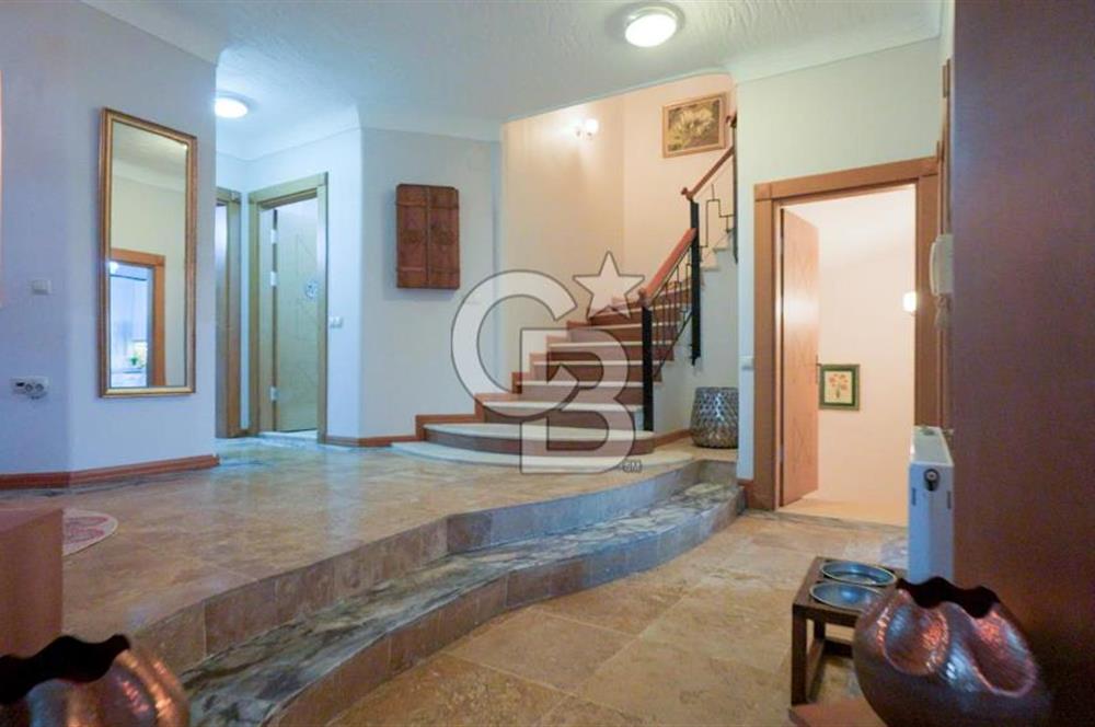 Park Panorama Evlerinde Deniz Manzaralı Geniş Bahçeli Masrafsız Özel Villa