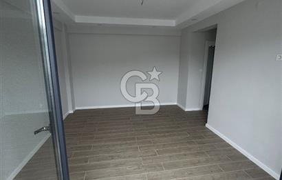 SAPANCA MERKEZDE HAVUZLU LÜKS MÜSTAKİL VİLLA