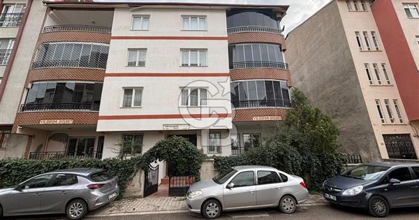 COLDWELL BANKER SAFİR'den ÇÖŞNÜK de 3+1 KİRALIK DAİRE - 378868