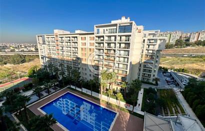 Soyak Siesta Oxygen Sitesi'nde Havuz Cepheli 3+1 Satılık Daire