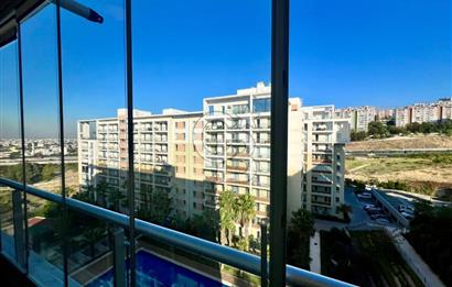 Soyak Siesta Oxygen Sitesi'nde Havuz Cepheli 3+1 Satılık Daire