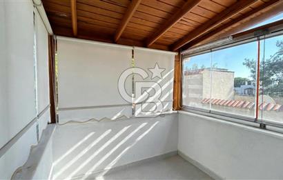 Ayvalık Altınova'da Sahile Yakın Site İçinde Satılık 3+1 Villa