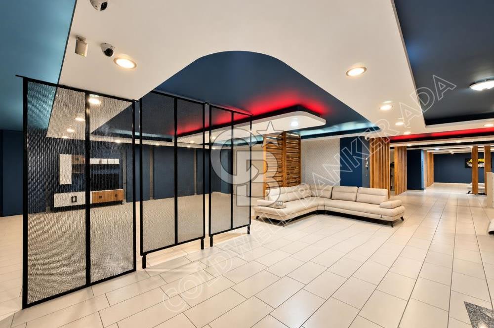 Merkezi ve İşlek Cadde Üzerinde, Yüksek Tabela Değerine Sahip Kiralık İş Yeri