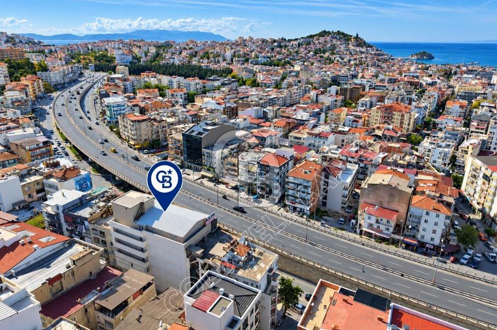 Merkezi ve İşlek Cadde Üzerinde, Yüksek Tabela Değerine Sahip Kiralık İş Yeri