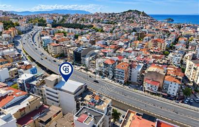 Merkezi ve İşlek Cadde Üzerinde, Yüksek Tabela Değerine Sahip Kiralık İş Yeri