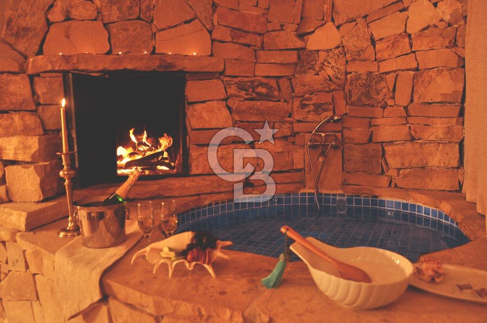 AĞVA’DA NEHİR CEPHELİ, ÖZEL İSKELELİ SATILIK BUTİK OTEL
