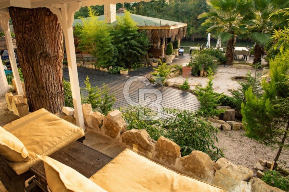 AĞVA’DA NEHİR CEPHELİ, ÖZEL İSKELELİ SATILIK BUTİK OTEL