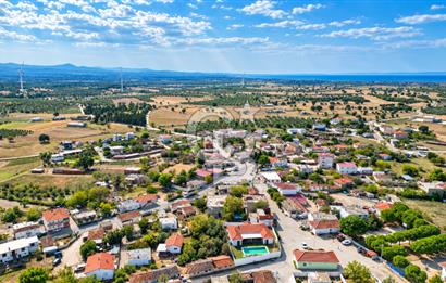 ÇANAKKALE EZİNE ÜVECİK KÖYÜ’NDE ÖZEL HAVUZLU LÜKS MÜSTAKİL VİLL