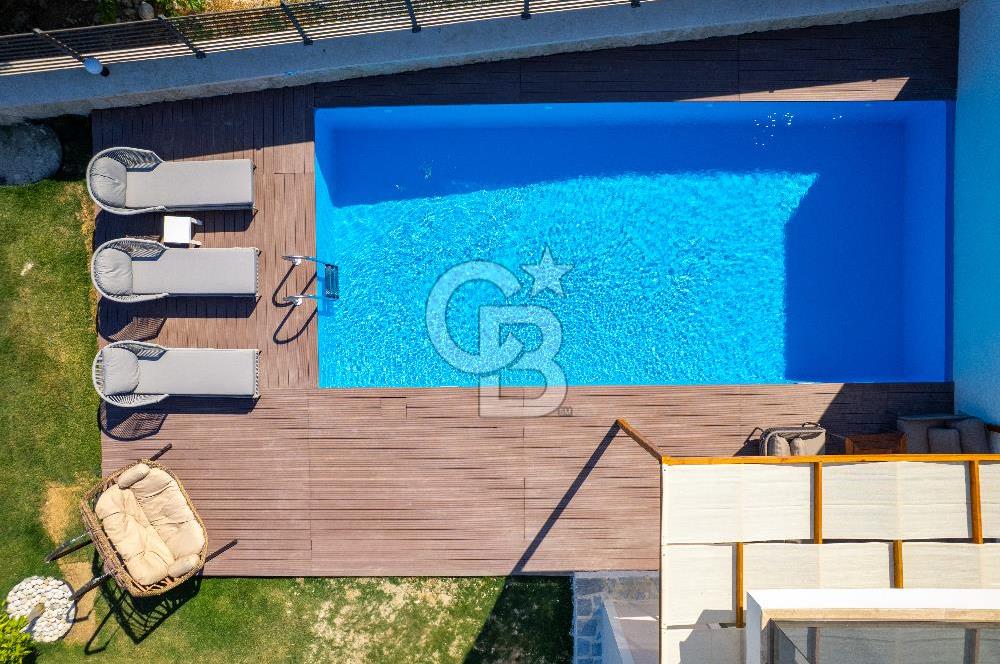 KAŞ'TA 1.804 M² ARSADA AKTİF 4 ADET AIRBNB TESİSİ