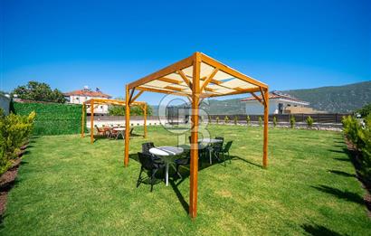 KAŞ'TA 1.804 M² ARSADA AKTİF 4 ADET AIRBNB TESİSİ
